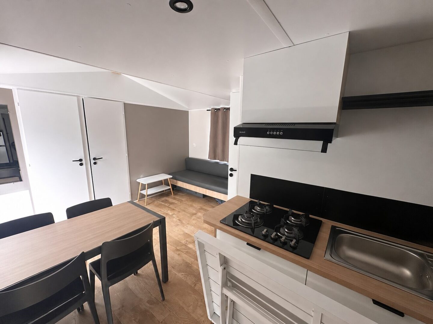 TRIGANO NEST 29 (N075)